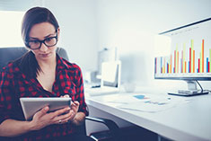 Online vs. On-Campus: How The Virtual Classroom Experience Works