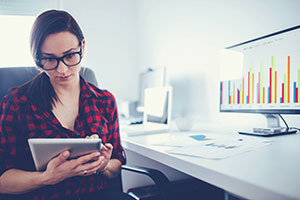 Online vs. On-Campus: How The Virtual Classroom Experience Works